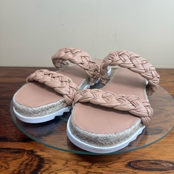 Marc Fisher Jaimee Sandal - Picture 3 of 15